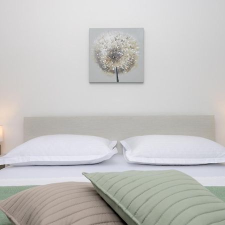 Apartmani Iva Tucepi Bagian luar foto