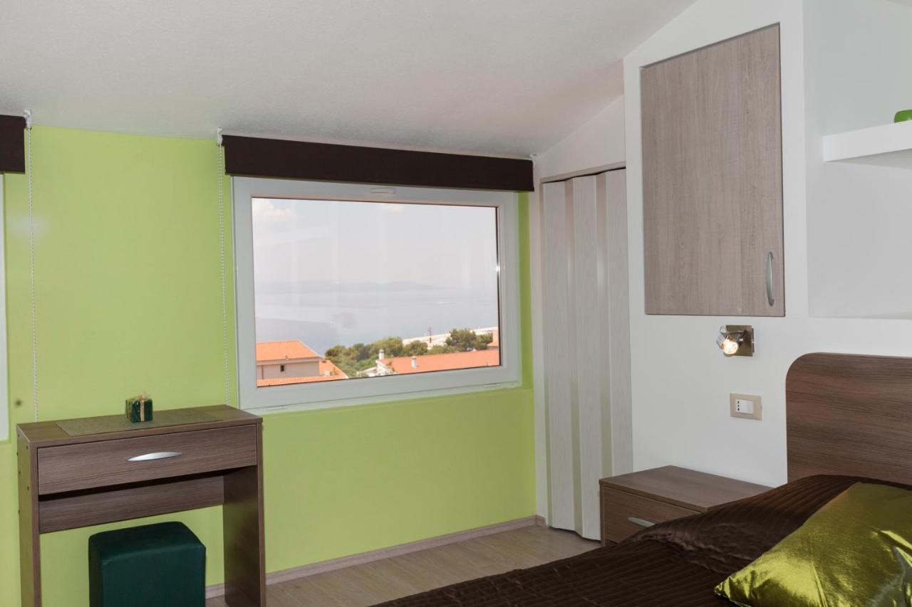 Apartmani Iva Tucepi Bagian luar foto