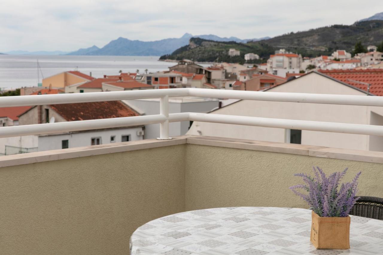 Apartmani Iva Tucepi Bagian luar foto