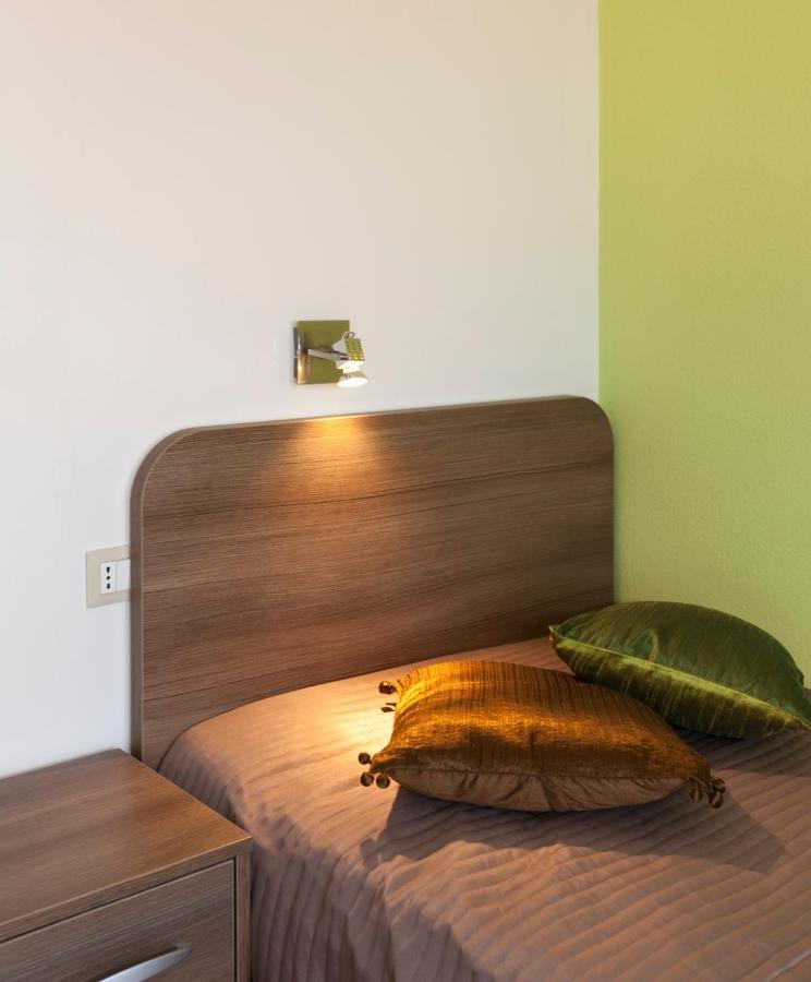 Apartmani Iva Tucepi Bagian luar foto