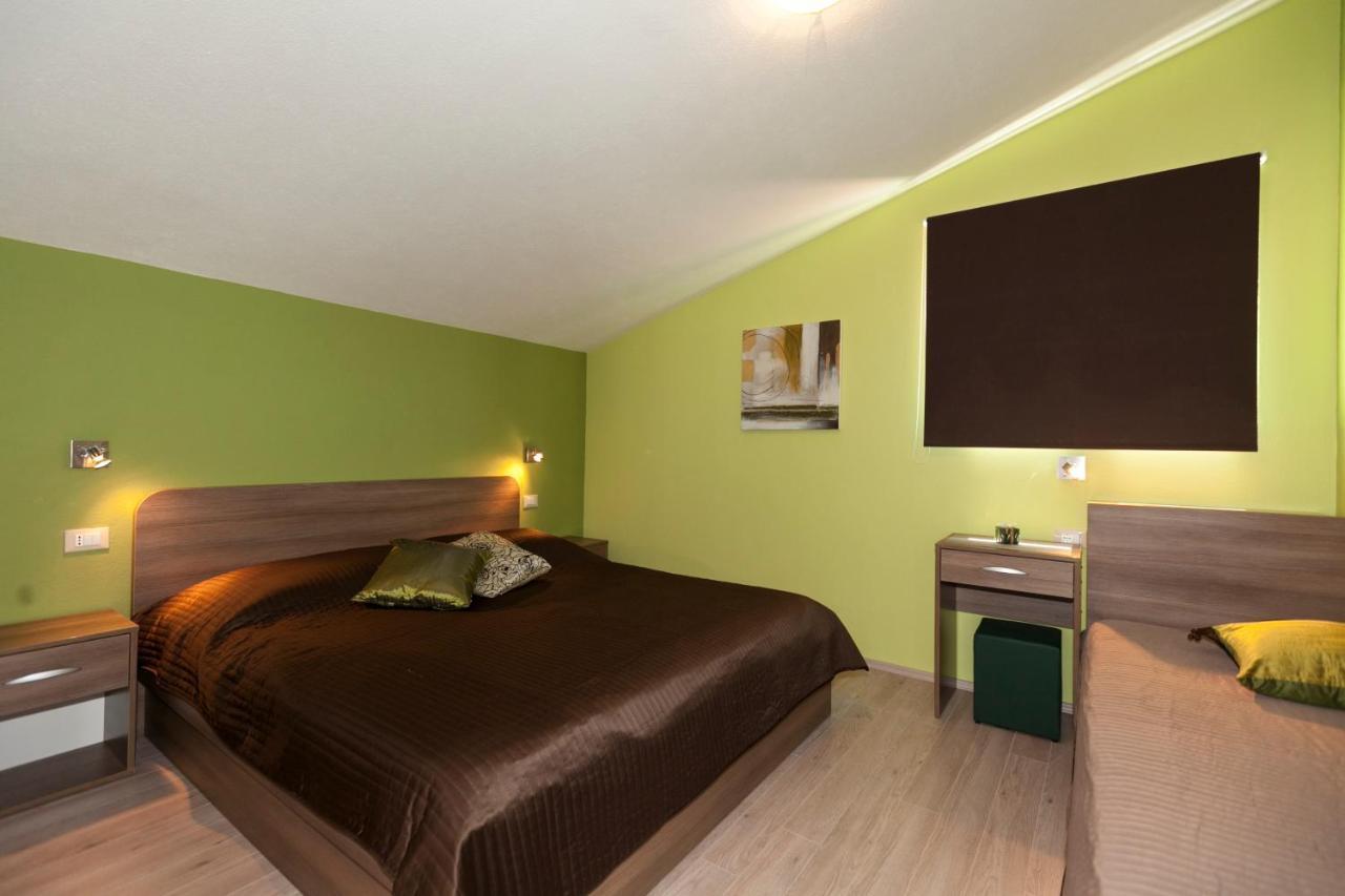 Apartmani Iva Tucepi Bagian luar foto