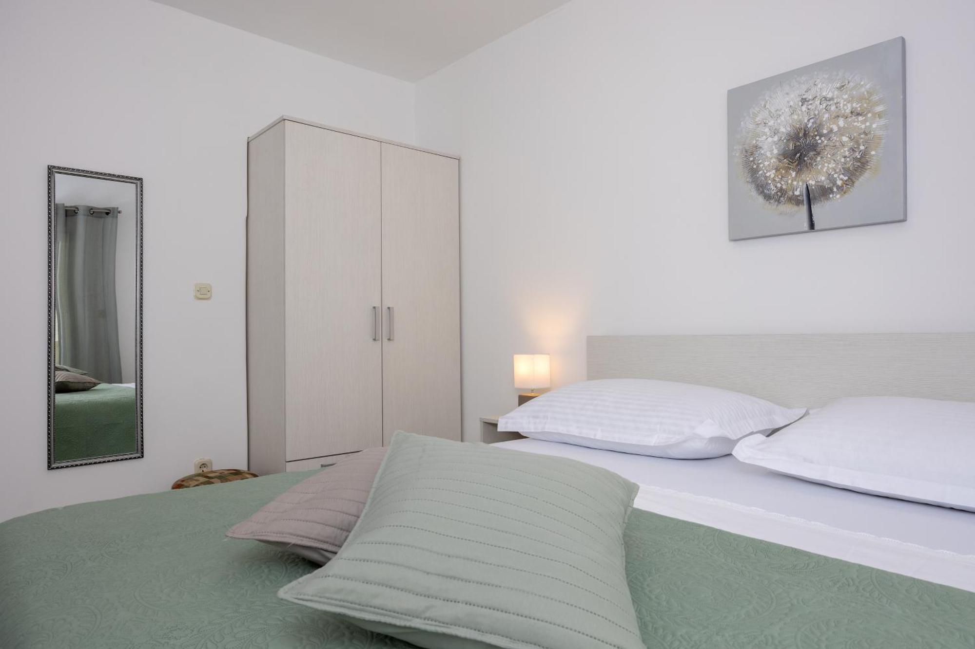 Apartmani Iva Tucepi Bagian luar foto